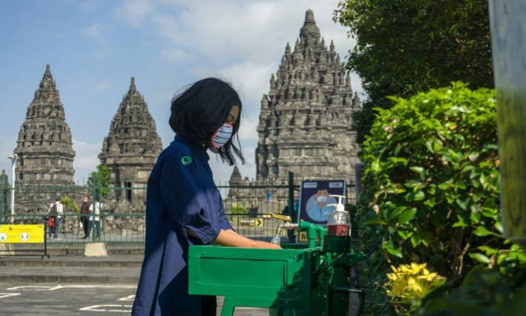 jasa informasi pariwisata Legalist Indonesia