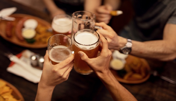 Zonasi izin usaha alkohol